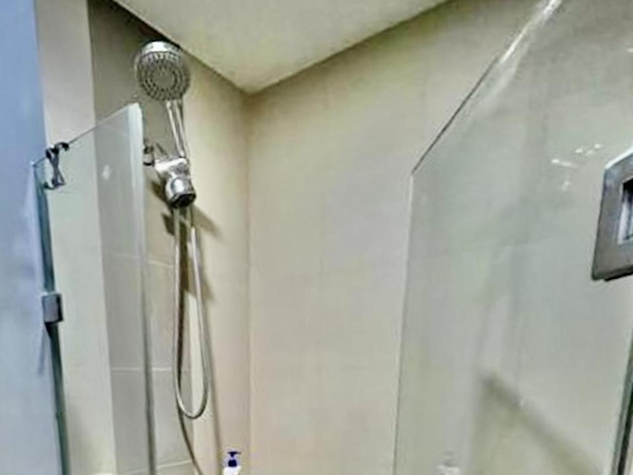 Abreeza Studio Suite 2321 - Pool, Wifi, City View, Washer, Ac, Netflix, Mall Davao Экстерьер фото